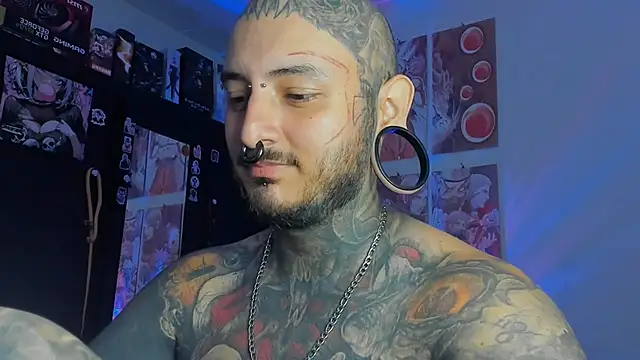 Snapshot of DEATHINK666XX chatting on 10.11.25 DEATHINK666XX online show from 10.11.25