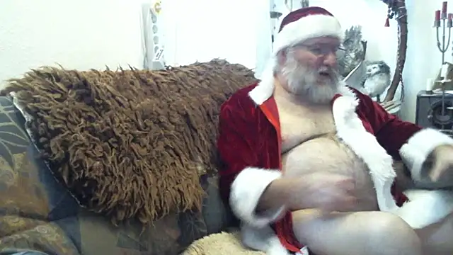 SexySantaC online show from 12.15.24