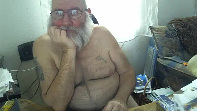 SexySantaC online show from 02.04.25