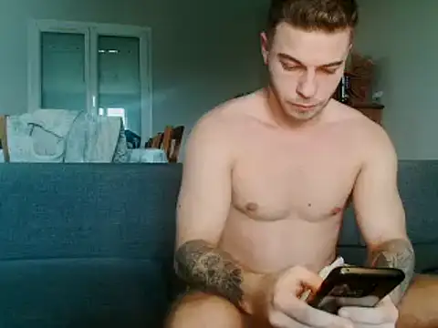 Snapshot of Elkafit28 chatting on 02.13.26 Elkafit28 online show from 02.13.26