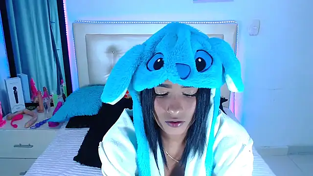Snapshot of Jenng18 chatting on 02.21.25 Jenng18 online show from 02.21.25