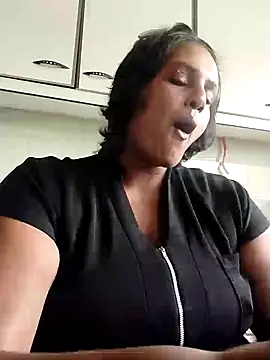 Snapshot of NWC4LYF chatting on 01.16.25 NWC4LYF online show from 01.16.25