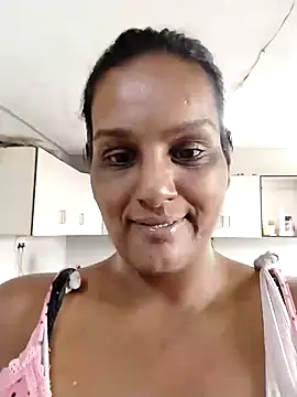 Snapshot of NWC4LYF chatting on 10.20.25 NWC4LYF online show from 10.20.25