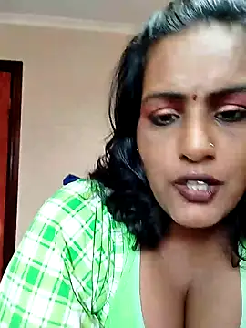 Snapshot of NWC4LYF chatting on 11.02.25 NWC4LYF online show from 11.02.25