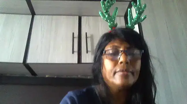 MsAttitude online show from 12.19.24