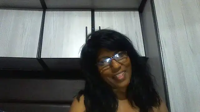 MsAttitude online show from 12.25.24