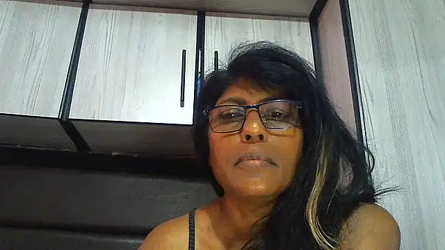 MsAttitude online show from 03.04.25