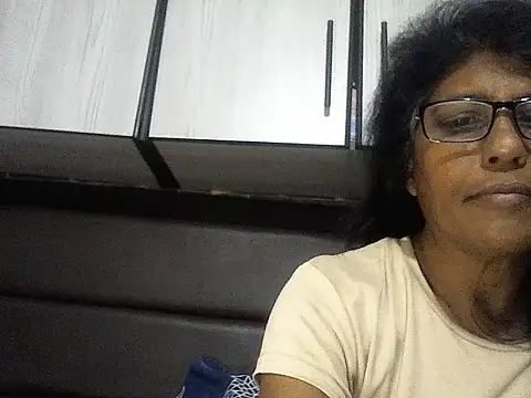 MsAttitude online show from 09.25.25