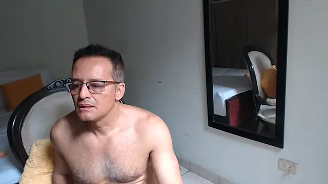 Daddyhot Alejo online show from 06.04.26