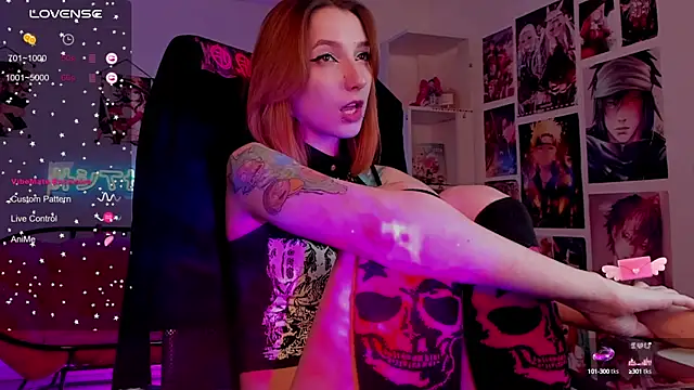 PrettyReckess online show from 12.04.24