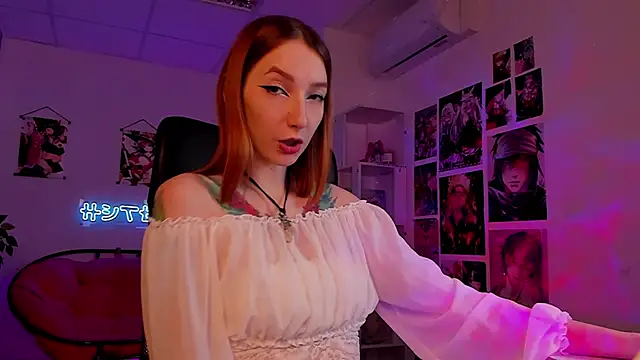 PrettyReckess online show from 12.09.24