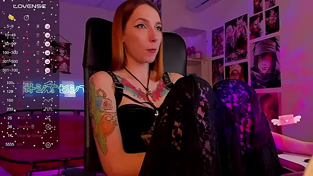 PrettyReckess online show from 12.12.24