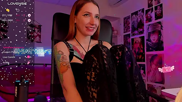 PrettyReckess online show from 12.12.24