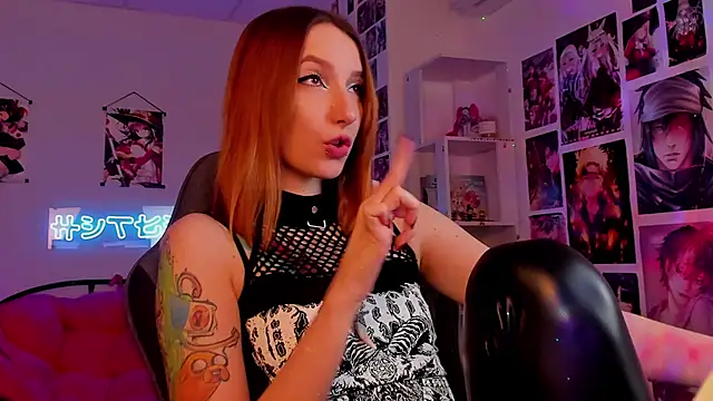 PrettyReckess online show from 12.23.24