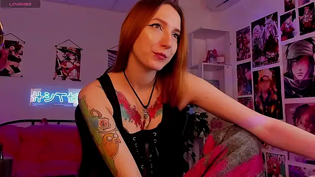 PrettyReckess online show from 12.30.24