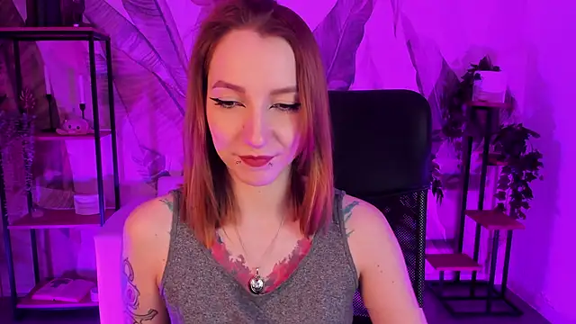 PrettyReckess online show from 01.21.25