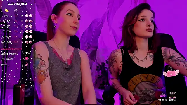 PrettyReckess online show from 01.23.25