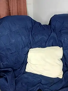 Snapshot of zhayra_rose chatting on 03.21.25 zhayra rose online show from 03.21.25