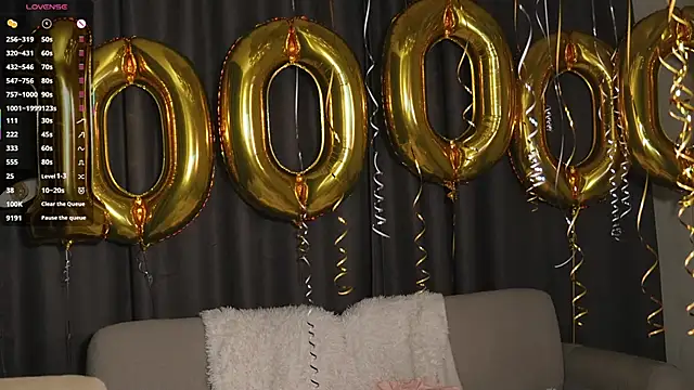 StasyGriffin online show from 11.26.25