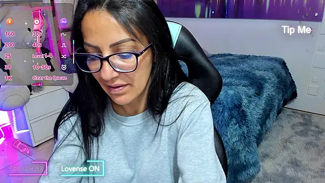 alma blue online show from 02.17.26