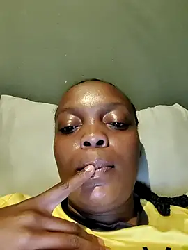 EbonyBuu online show from 04.04.26