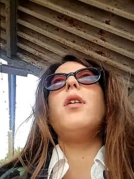 dolcehelena993 online show from 10.18.25