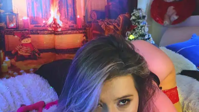 Snapshot of Malika_uAngel chatting on 12.28.24 Malika uAngel online show from 12.28.24