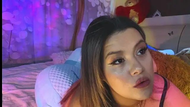 Snapshot of Malika_uAngel chatting on 01.23.25 Malika uAngel online show from 01.23.25
