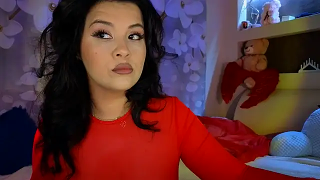 Snapshot of Malika_uAngel chatting on 02.15.25 Malika uAngel online show from 02.15.25