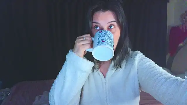 Snapshot of Malika_uAngel chatting on 02.04.26 Malika uAngel online show from 02.04.26