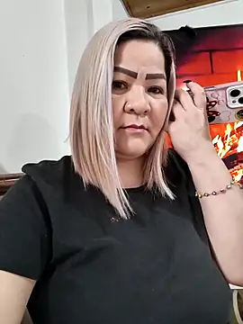 Dalessa Bigtits online show from 03.12.26