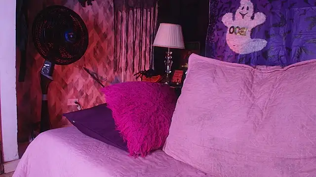 naomi kyse online show from 10.11.25