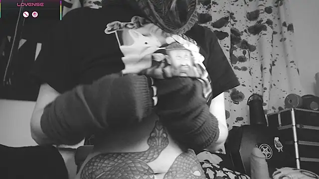 Silentmary online show from 11.21.25