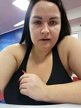 Snapshot of GeorgiaLerox chatting on 01.19.25 GeorgiaLerox online show from 01.19.25