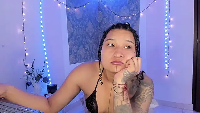 Eva Lee  online show from 03.25.26