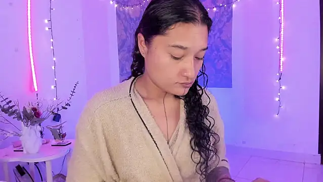 Eva Lee  online show from 07.26.26