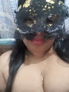 Snapshot of chubby_wife chatting on 06.28.26 chubby wife online show from 06.28.26