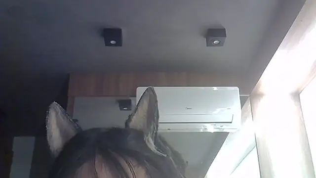 Skinny-Kitten online show from 02.28.26