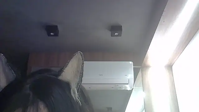 Skinny-Kitten online show from 04.11.26