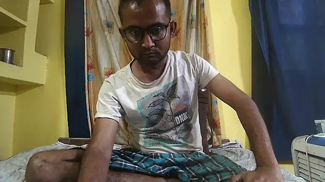 Cute boy2000 online show from 12.08.24