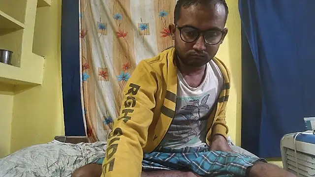 Cute boy2000 online show from 12.09.24