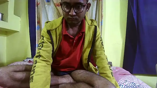 Cute boy2000 online show from 12.18.24