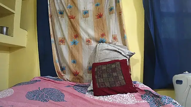 Cute boy2000 online show from 01.05.25