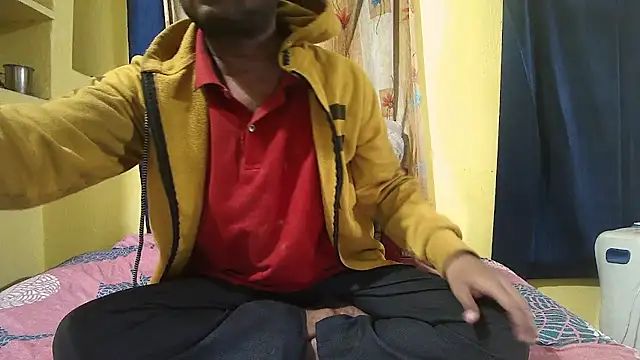 Cute boy2000 online show from 01.13.25