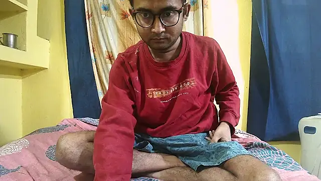 Cute boy2000 online show from 01.16.25