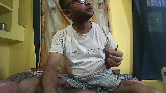 Cute boy2000 online show from 03.07.25