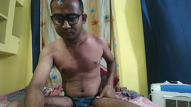 Cute boy2000 online show from 03.19.25