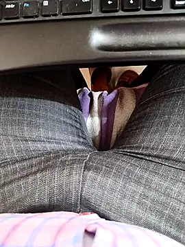 Snapshot of adicma123 chatting on 01.24.25 adicma123 online show from 01.24.25