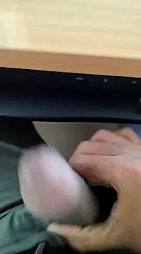 Snapshot of adicma123 chatting on 01.28.25 adicma123 online show from 01.28.25