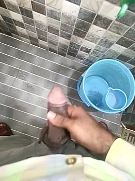 Snapshot of adicma123 chatting on 09.11.25 adicma123 online show from 09.11.25